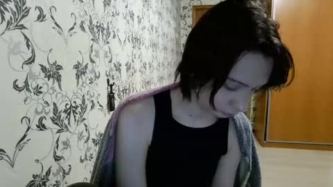 Lucy NEXT STREAM January 5 HNY  online show from April 21, 2:51 am