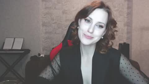 Erdbeeren mit Sahne online show from December 5, 6:16 pm