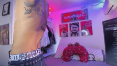 Tht BOSS Eren online show from February 18, 1:05 am