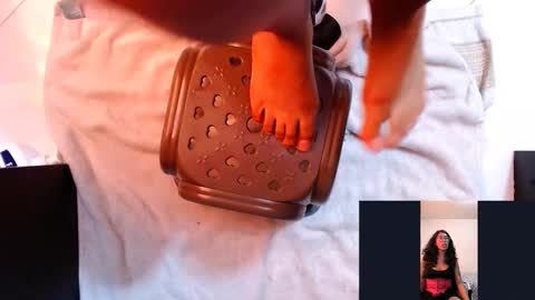 sofia online show from December 16, 10:05 pm