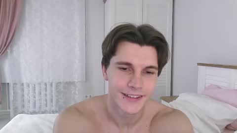Eric Crush online show from February 19, 4:11 am