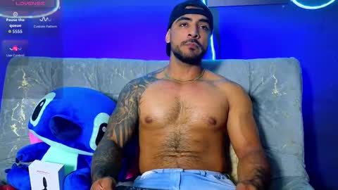 Brayan online show from December 13, 11:00 pm