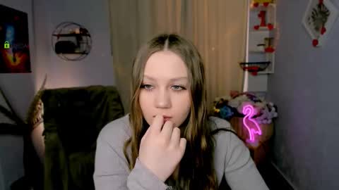 erica_star online show from March 1, 10:30 am