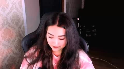 Erica Wayne online show from March 2, 2:13 pm