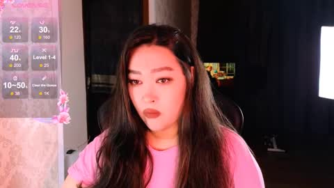 Erica Wayne online show from November 19, 11:31 am