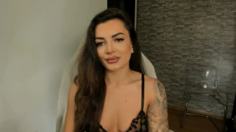 Riaaa online show from June 8, 5:08 am