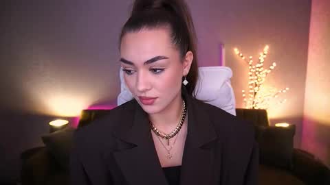 Snapshot of ericasin chatting on September 24, 7:04 am Erica online show from September 24, 7:04 am