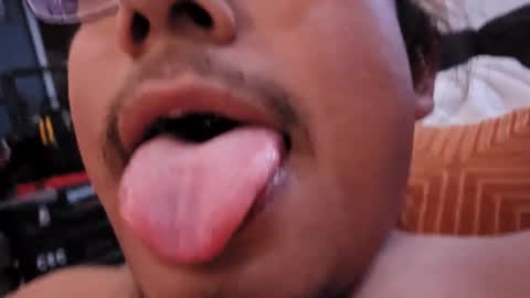 erick346 online show from January 28, 7:43 am