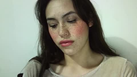 Erika online show from November 16, 3:30 am