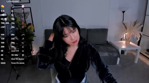 erika_kim online show from January 15, 7:17 am