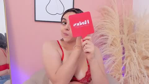 Erika Mendez online show from February 14, 8:15 pm