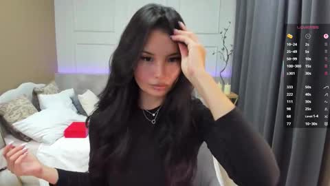 Snapshot of erika_soft chatting on September 10, 5:41 am Erika online show from September 10, 5:41 am