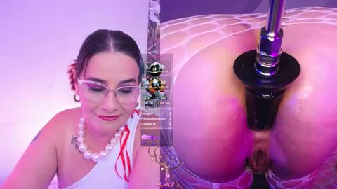 Erika  online show from October 23, 9:26 pm