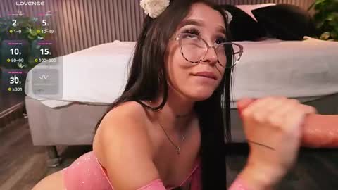 Eri  online show from February 18, 8:08 pm