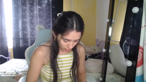 Snapshot of erina_1 chatting on September 28, 4:38 pm erina_1 online show from September 28, 4:38 pm
