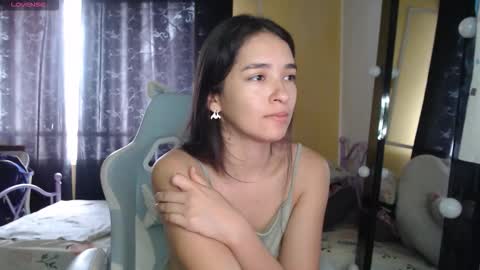 erina_1 online show from November 10, 5:38 pm