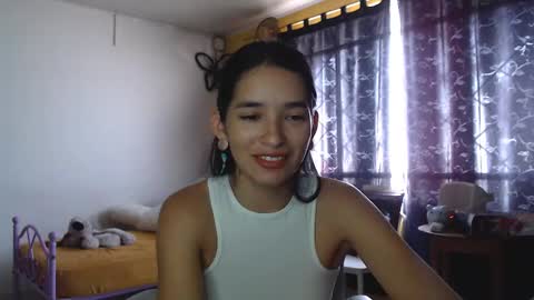Snapshot of erina_1 chatting on February 3, 3:49 pm erina_1 online show from February 3, 3:49 pm