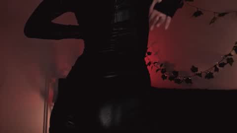 erohaze online show from October 10, 3:29 pm