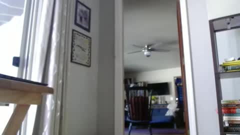 eros online show from October 21, 6:33 pm