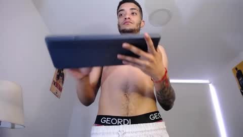 Eros online show from February 26, 11:54 am