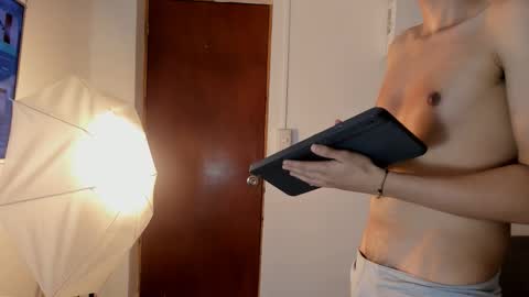 Eros Mancini online show from November 1, 1:32 pm