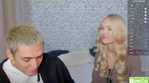 Megan and Brad online show from October 28, 2:07 pm