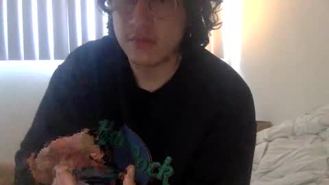 esiiis online show from October 19, 7:18 pm