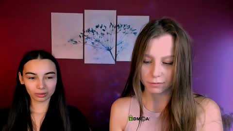 esme_moore_ online show from December 15, 9:27 am