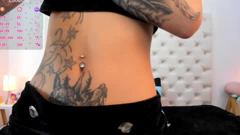 esmeralda  online show from February 7, 1:36 pm