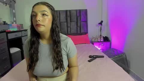 Perla online show from January 15, 6:55 am