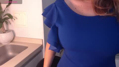 Juliana online show from January 2, 11:38 pm