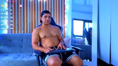 ESTEBAN online show from June 3, 2:33 pm