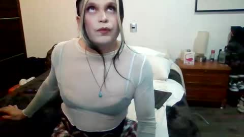 Snapshot of estephanieaguilar chatting on October 26, 8:26 am Estephanie Aguilar online show from October 26, 8:26 am