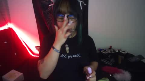 Snapshot of eta_carinae6 chatting on February 12, 5:26 am eta_carinae6 online show from February 12, 5:26 am
