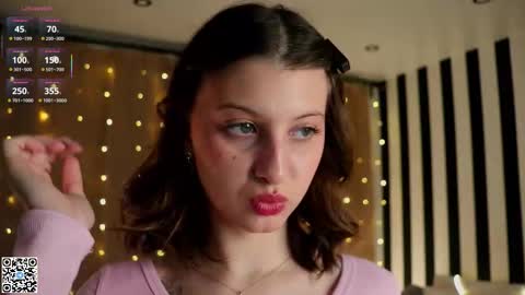 Elsa online show from November 22, 6:06 pm