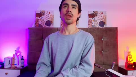 ethan  online show from July 25, 4:21 am