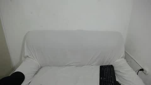 Ethan Noir online show from February 14, 8:05 pm