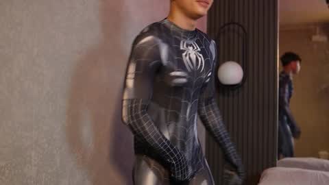 ethan_occonor online show from October 31, 12:49 pm