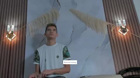 ethanhot_os online show from April 21, 5:42 pm