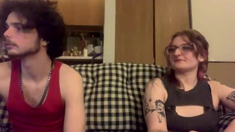 ethb0211 online show from April 5, 3:47 am