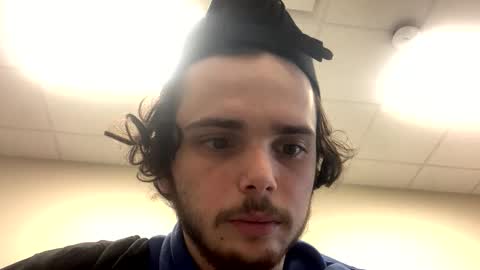 ethb0211 online show from April 7, 4:31 pm