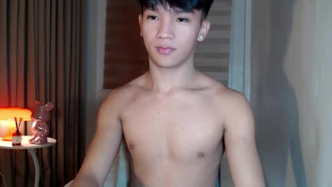 Rey online show from March 11, 3:09 am