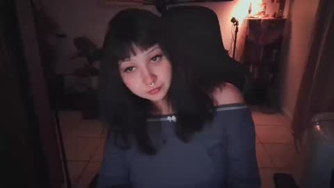 etherealhazy online show from October 14, 3:20 am