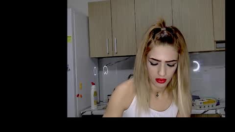 Serena online show from February 9, 12:36 am