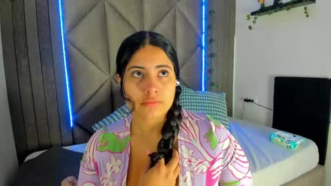 EVA DAEMON  online show from April 18, 11:56 am