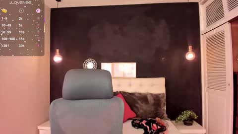 eva_hot_1 online show from March 18, 1:17 pm