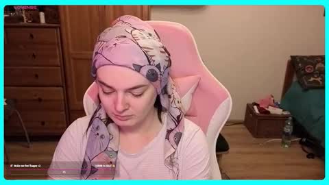 Snapshot of eva_katt chatting on September 22, 10:19 am Gamer Katt online show from September 22, 10:19 am