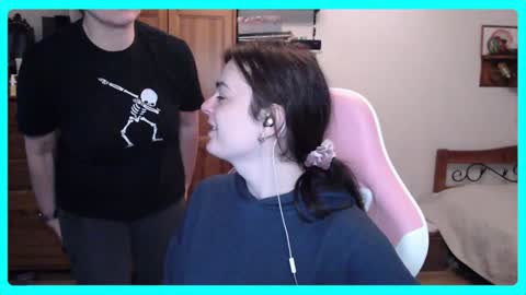 Snapshot of eva_katt chatting on January 28, 12:22 pm Gamer Katt online show from January 28, 12:22 pm