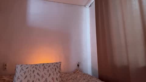 eva_kittenn online show from February 19, 12:48 pm