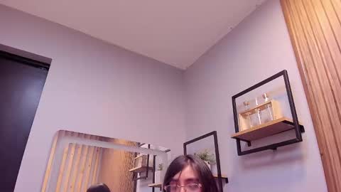 Angelinne online show from February 2, 12:57 pm